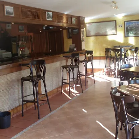 宾馆 Treselcorral *