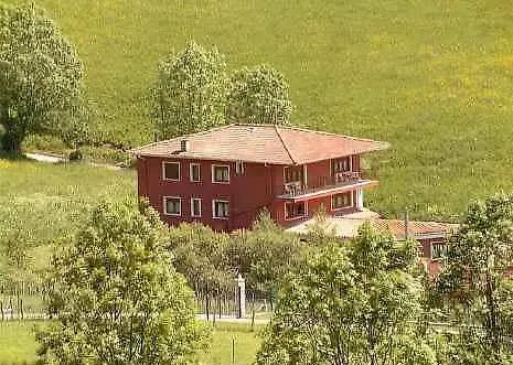 Treselcorral Inn Sotres