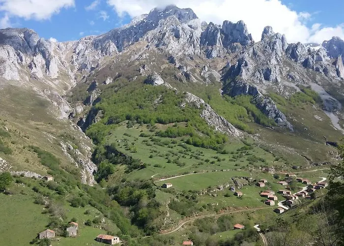 Inn Treselcorral Sotres